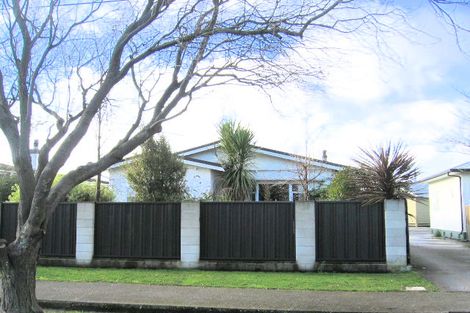 Photo of property in 216 Mayfair Avenue, Mayfair, Hastings, 4122