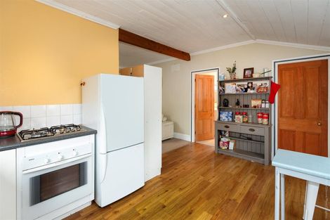 Photo of property in 217 Whitecliffs Road, Whitecliffs, Coalgate, 7673