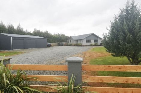 Photo of property in 25 Riversdale-waikaia Road, Riversdale, 9776