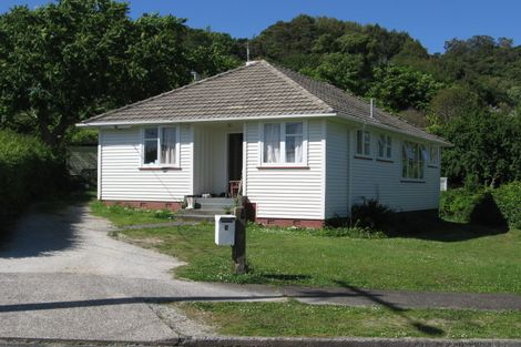 Photo of property in 8 Broadfoot Place, Te Kuiti, 3910