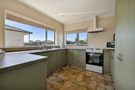 Photo of property in 21 Clemow Road, Fitzroy, New Plymouth, 4312