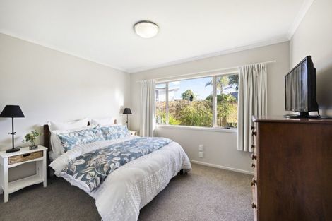 Photo of property in 16 Ploughmans Avenue, Pukekohe, 2120