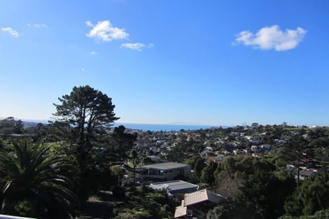 Photo of property in 557 East Coast Road, Browns Bay, Auckland, 0630