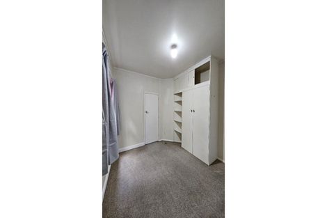 Photo of property in 1/13 Garden Road, Northland, Wellington, 6012