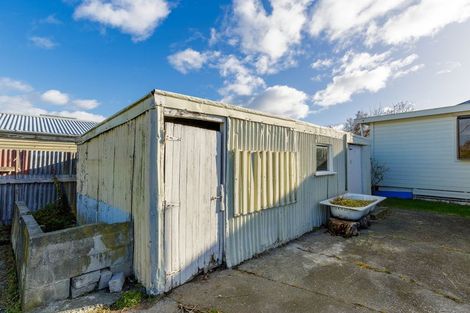 Photo of property in 19 Holmes Street, Waimate, 7924