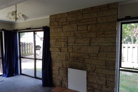 Photo of property in 14b Kindergarten Drive, Conifer Grove, Takanini, 2112