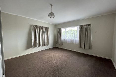 Photo of property in 35 Wairau Road, Forrest Hill, Auckland, 0627