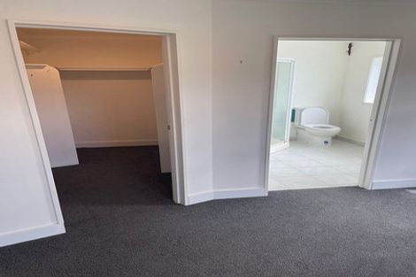 Photo of property in 2 Taranui Way, Paraparaumu Beach, Paraparaumu, 5032