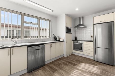 Photo of property in 30 Norfolk Street, Tamatea, Napier, 4112