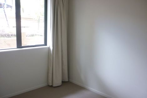 Photo of property in 59a Sungrove Rise, Sunnyvale, Auckland, 0612