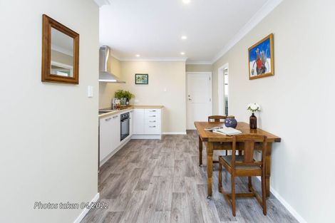 Photo of property in 380 Cambridge Terrace, Naenae, Lower Hutt, 5011