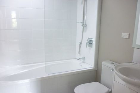 Photo of property in 59a Sungrove Rise, Sunnyvale, Auckland, 0612