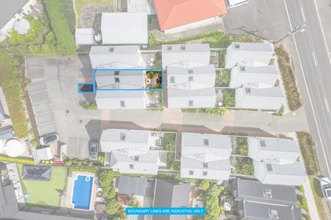 Photo of property in 12 Titoki Close, Matakana, 0985