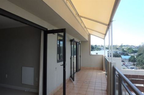 Photo of property in 5/71 Clyde Road, Browns Bay, Auckland, 0630