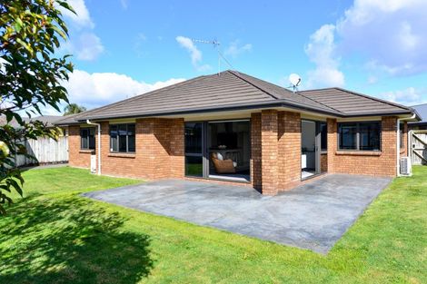 Photo of property in 8 Mosslea Court, Rototuna North, Hamilton, 3210