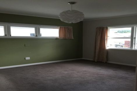 Photo of property in 2 Hatton Street, Karori, Wellington, 6012