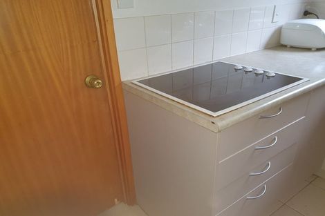 Photo of property in 17 Cashmere Place, Glenfield, Auckland, 0629