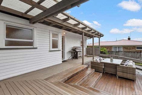 Photo of property in 112 Princes Street, Pukekohe, 2120