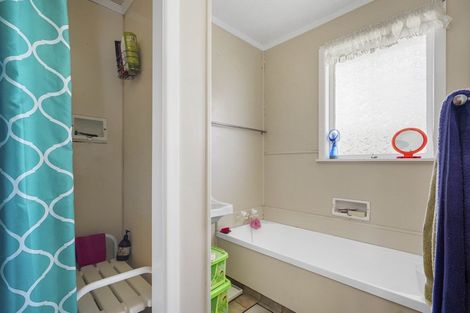 Photo of property in 5 Katherine Place, Melville, Hamilton, 3206