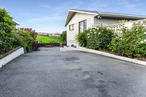Photo of property in 12 Oakleigh Crescent, Oamaru North, Oamaru, 9400