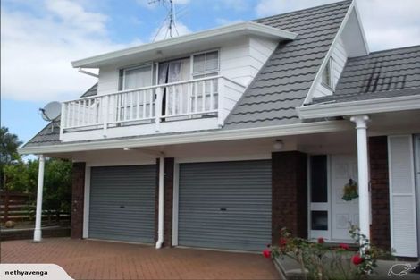 Photo of property in 32 Gilbass Avenue, Hamilton Lake, Hamilton, 3204