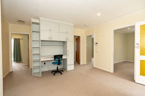 Photo of property in 30 Macmurdo Avenue, Glenview, Hamilton, 3206