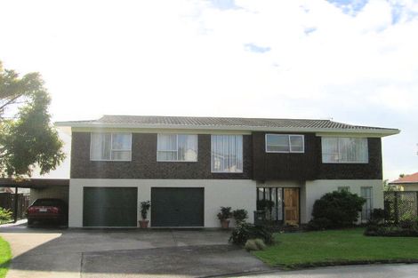 Photo of property in 10 Nimrod Place, Half Moon Bay, Auckland, 2012