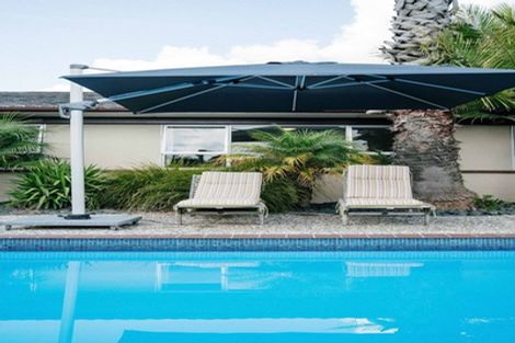 Photo of property in 2 Gatland Road, Opaheke, Papakura, 2113