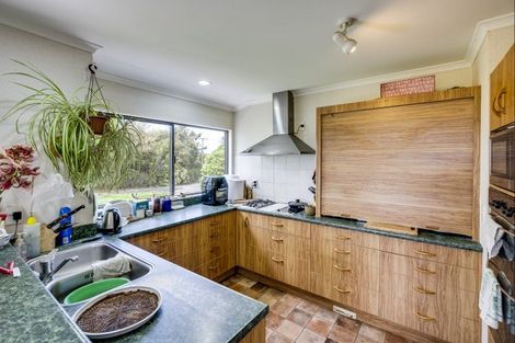 Photo of property in 21 Stafford Street, Clive, 4102