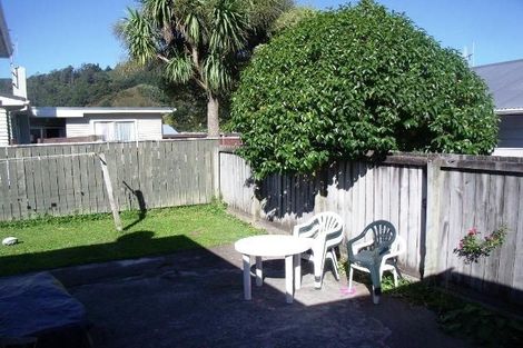 Photo of property in 29 Burden Avenue, Wainuiomata, Lower Hutt, 5014