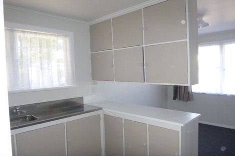 Photo of property in 1/52 Cruickshank Road, Clouston Park, Upper Hutt, 5018