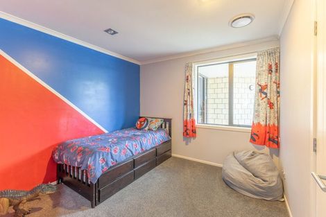 Photo of property in 11 Chatham Place, Rototuna North, Hamilton, 3210