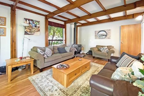 Photo of property in 34 Field Street, Silverstream, Upper Hutt, 5019