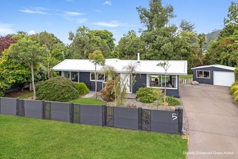 Photo of property in 5 Darroch Street, Fairy Springs, Rotorua, 3015
