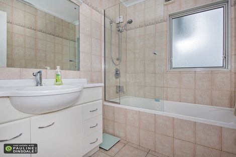 Photo of property in 2 Oxford Avenue, Te Kamo, Whangarei, 0112