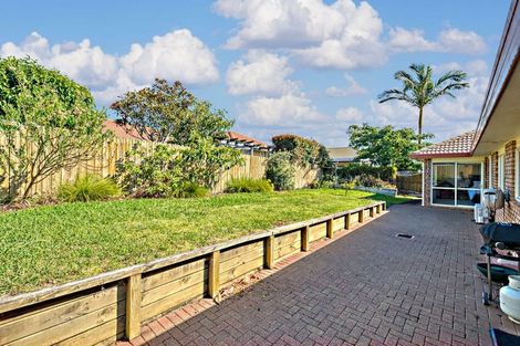 Photo of property in 10 Glencullen Place, Dannemora, Auckland, 2016