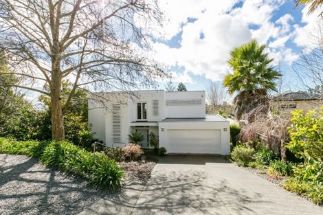 Photo of property in 3 Hikanui Drive, Havelock North, 4130