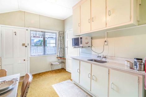 Photo of property in 212 Kelvin Street, Avenal, Invercargill, 9810