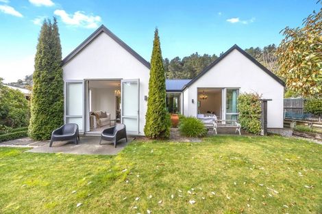 Photo of property in 4 Chorley Place, Hillsborough, Christchurch, 8022