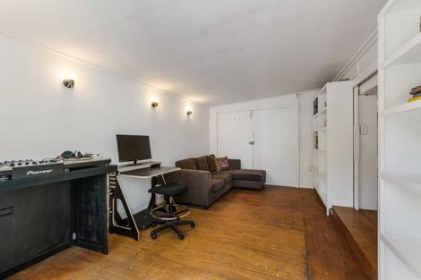 Photo of property in 30 Buchanan Street, Kingsland, Auckland, 1021