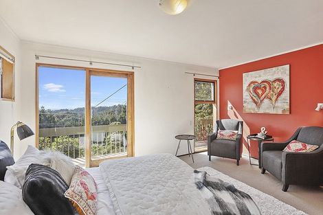 Photo of property in 177 Parker Road, Oratia, Auckland, 0604