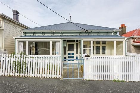 Photo of property in 16 Picton Avenue, Newtown, Wellington, 6021