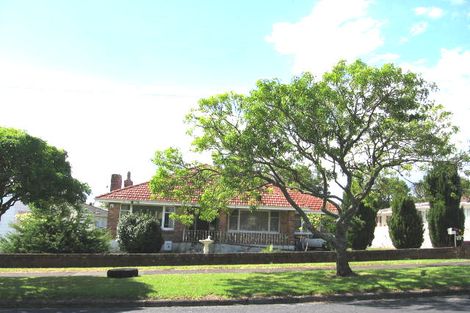 Photo of property in 90 Gardner Avenue, New Lynn, Auckland, 0600