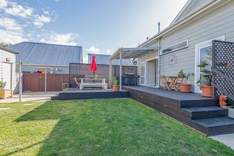 Photo of property in 2 Bryant Street, Takaro, Palmerston North, 4412