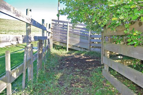 Photo of property in 27 Waterview Crescent, Kaiwaka, 0573