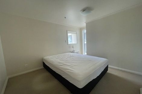 Photo of property in Monvie Apartments, 606/15 Holland Street, Te Aro, Wellington, 6011