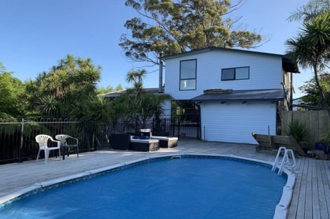 Photo of property in 324b Swanson Road, Henderson, Auckland, 0610