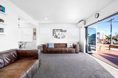 Photo of property in 34 English Street, St Andrews, Hamilton, 3200