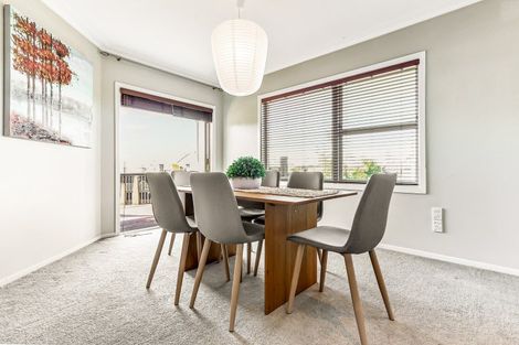 Photo of property in 37 Taylor Terrace, St Andrews, Hamilton, 3200