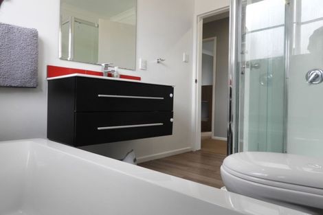 Photo of property in 32 Harris Street, Huntly, 3700